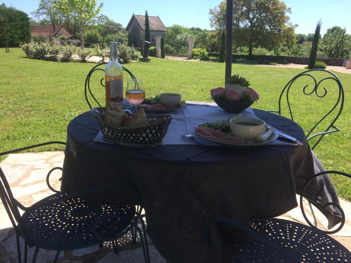 Le Couvent Bed and Breakfast Saint-Jean-de-Laur Εξωτερικό φωτογραφία