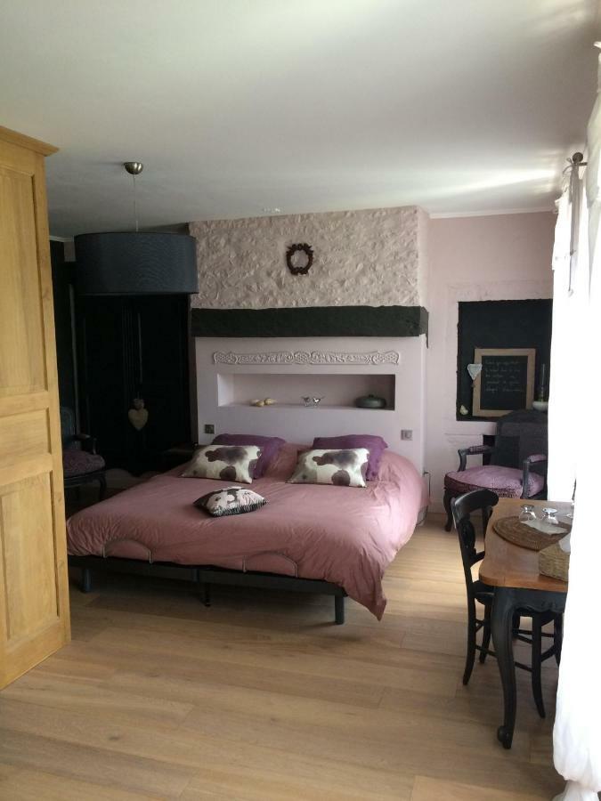 Le Couvent Bed and Breakfast Saint-Jean-de-Laur Εξωτερικό φωτογραφία